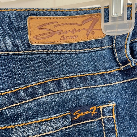 Plus Size Seven7 Crop Denim Jeans - Picture 5 of 11